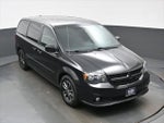2017 Grand Caravan Thumbnail 40