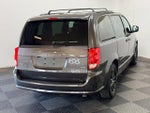 2017 Grand Caravan Thumbnail 10