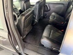 2017 Grand Caravan Thumbnail 32