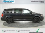 2020 Grand Caravan Thumbnail 2