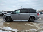 2018 Grand Caravan Thumbnail 3