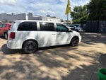 2019 Grand Caravan Thumbnail 11