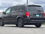 2015 Grand Caravan Thumbnail 6