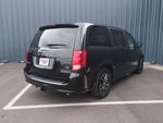 2016 Grand Caravan Thumbnail 5