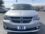 2017 Grand Caravan Thumbnail 8