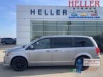 2019 Grand Caravan Thumbnail 1