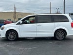 2016 Grand Caravan Thumbnail 7