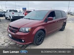2019 Grand Caravan Thumbnail 1