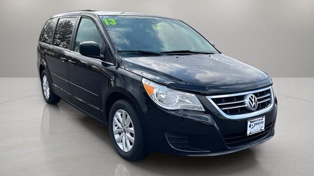 Preowned 2013 Volkswagen Routan SE for Sale