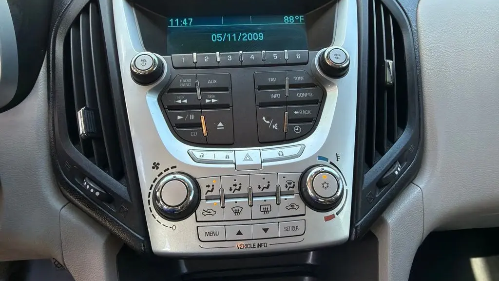 2010 Chevrolet Equinox LS