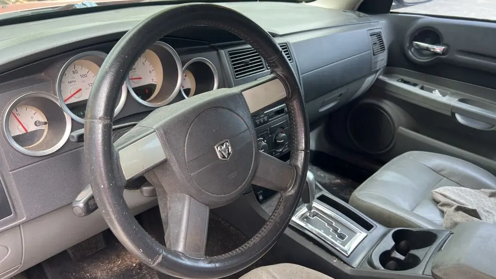 2005 Dodge Magnum SXT