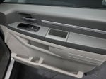 2010 Grand Caravan Thumbnail 27