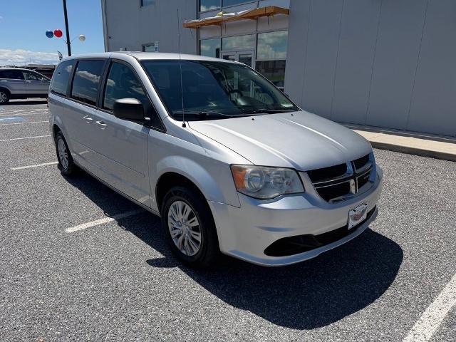 2011 Dodge Grand Caravan - $9,400