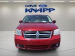 2010 Grand Caravan Thumbnail 2