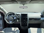 2010 Grand Caravan Thumbnail 11