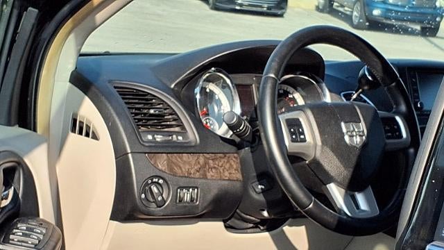 2011 Dodge Grand Caravan Crew