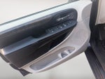 2011 Grand Caravan Thumbnail 10