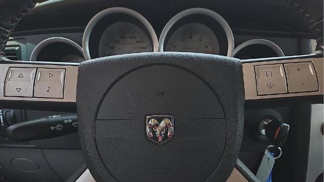 2006 Dodge Magnum SRT-8