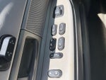2005 Crown Victoria Thumbnail 25