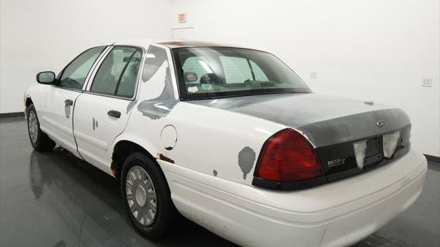 2004 Ford Crown Victoria Police Interceptor