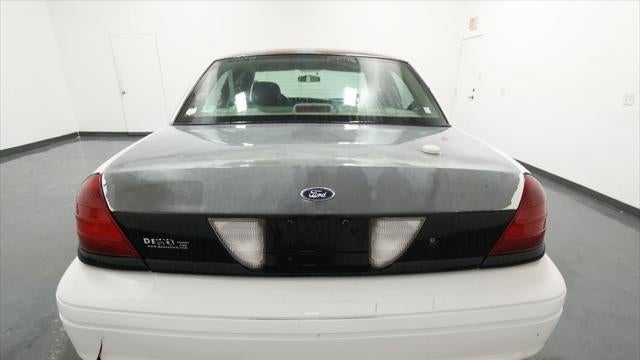 2004 Ford Crown Victoria Police Interceptor