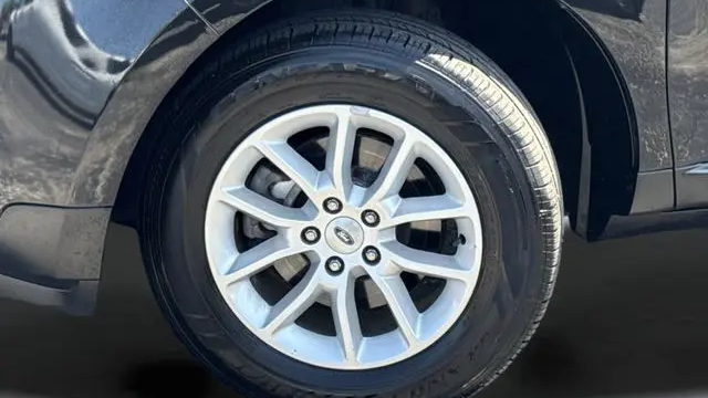 2013 Ford Edge SE