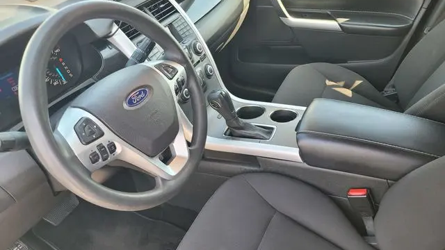 2013 Ford Edge SE
