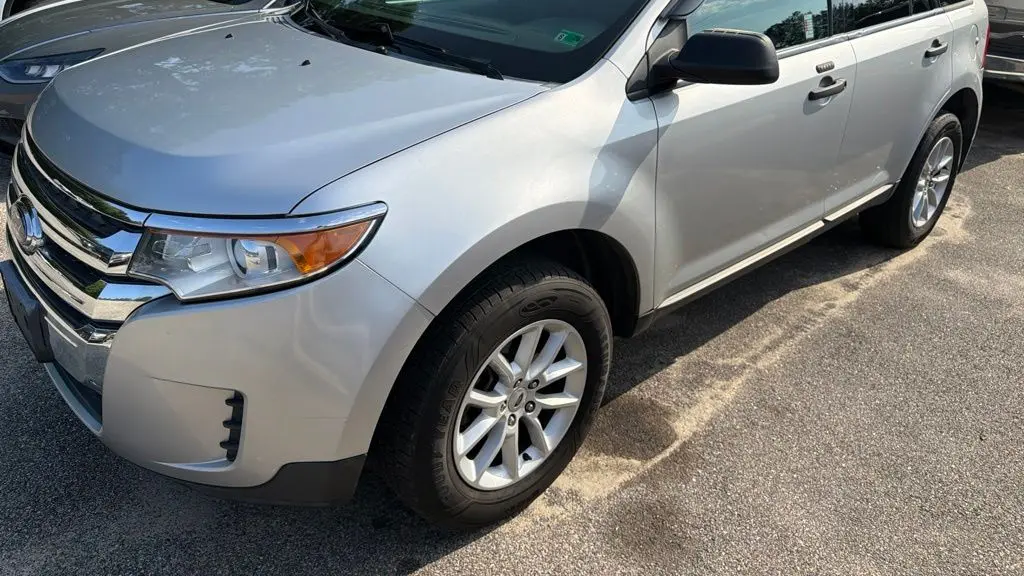2013 Ford Edge SE