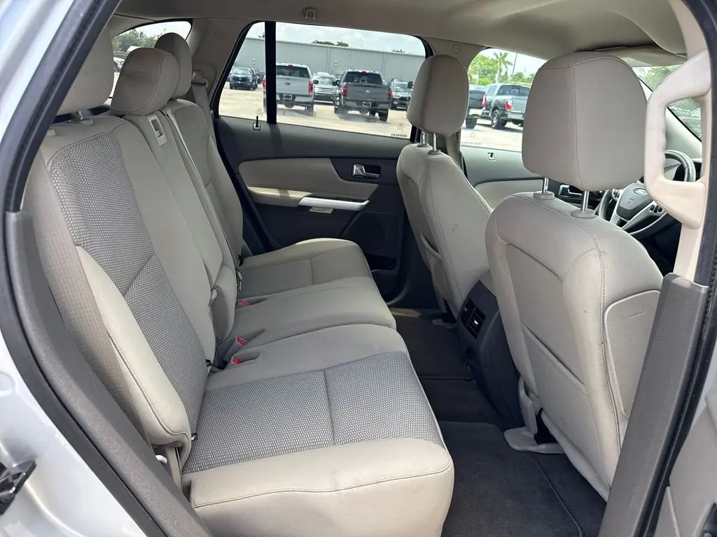 2012 Ford Edge - $5,900