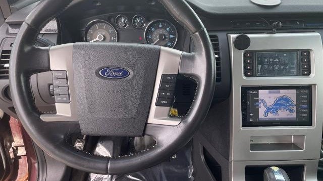 2010 Ford Flex SE