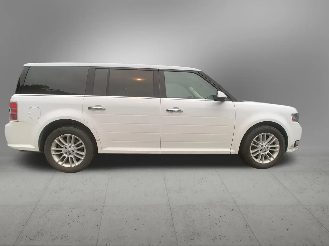 2019 Ford Flex - $15,998