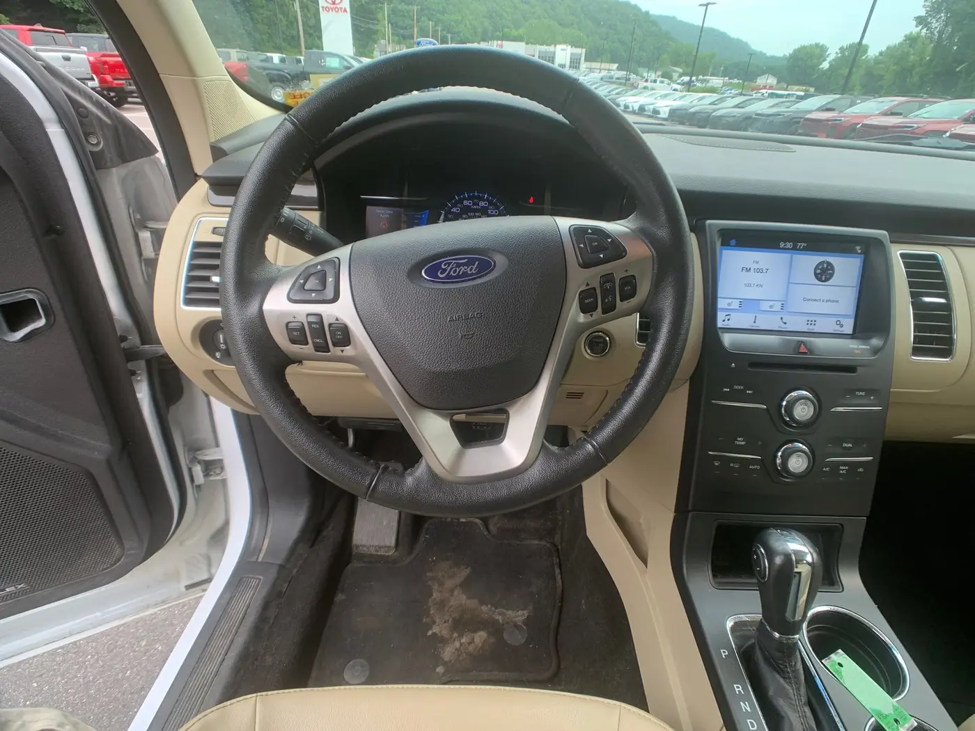 2019 Ford Flex - $15,998