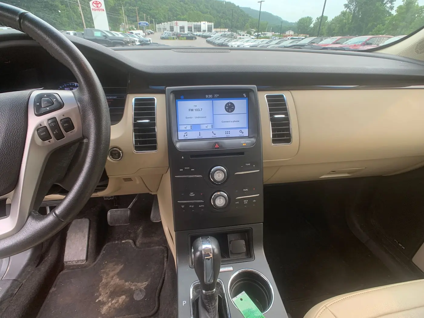 2019 Ford Flex - $15,998