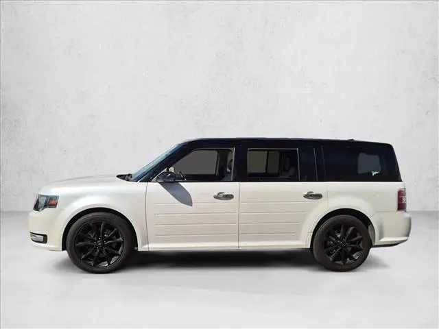 2017 Ford Flex - $15,917