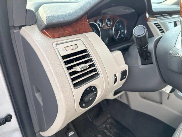 2012 Ford Flex - $11,000