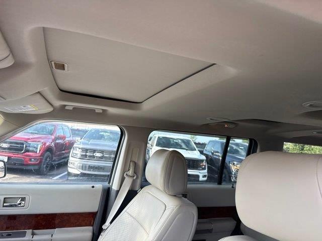 2012 Ford Flex - $11,000