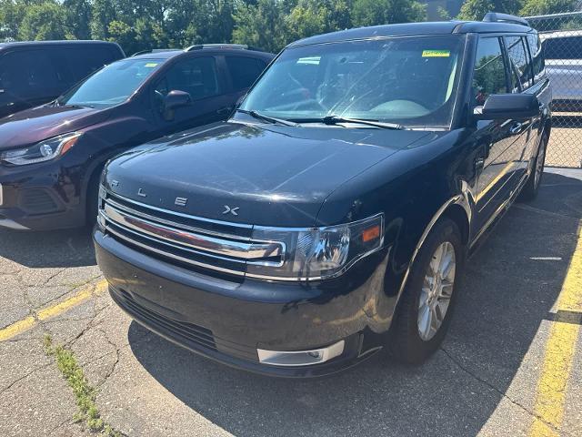 2018 Ford Flex - $11,180