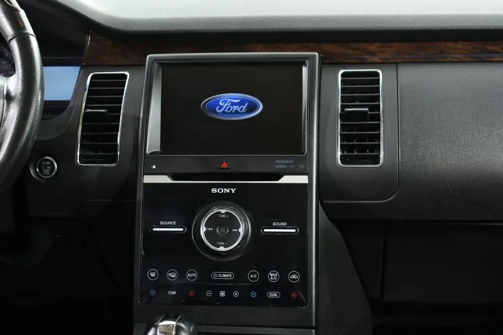 2019 Ford Flex - $10,355