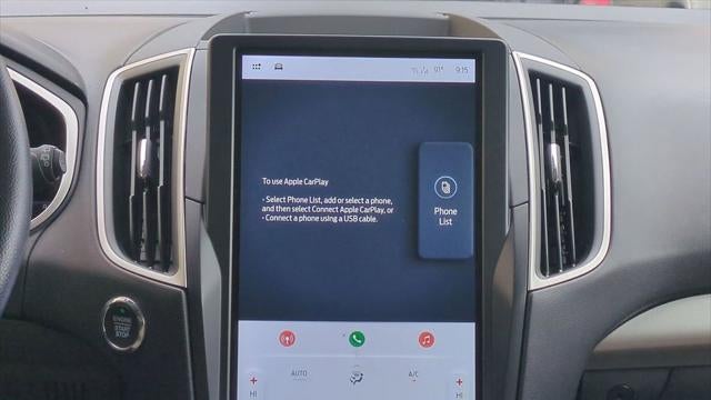 2021 Ford Edge SE