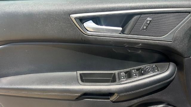 2021 Ford Edge SE