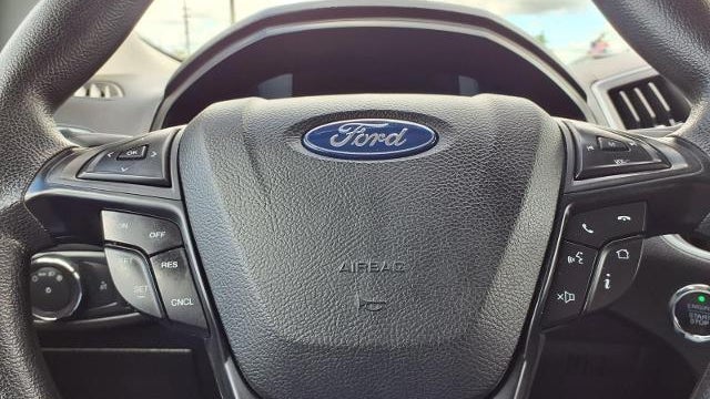 2019 Ford Edge SE