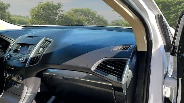 2019 Ford Edge SE