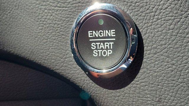 2020 Ford Edge SE