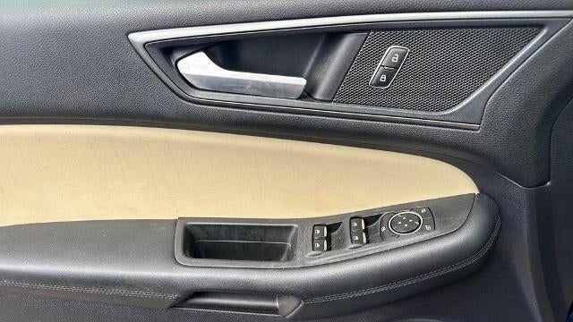 2021 Ford Edge SE