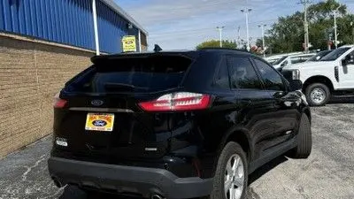 2020 Ford Edge SE