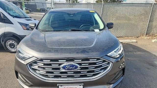 2020 Ford Edge SE