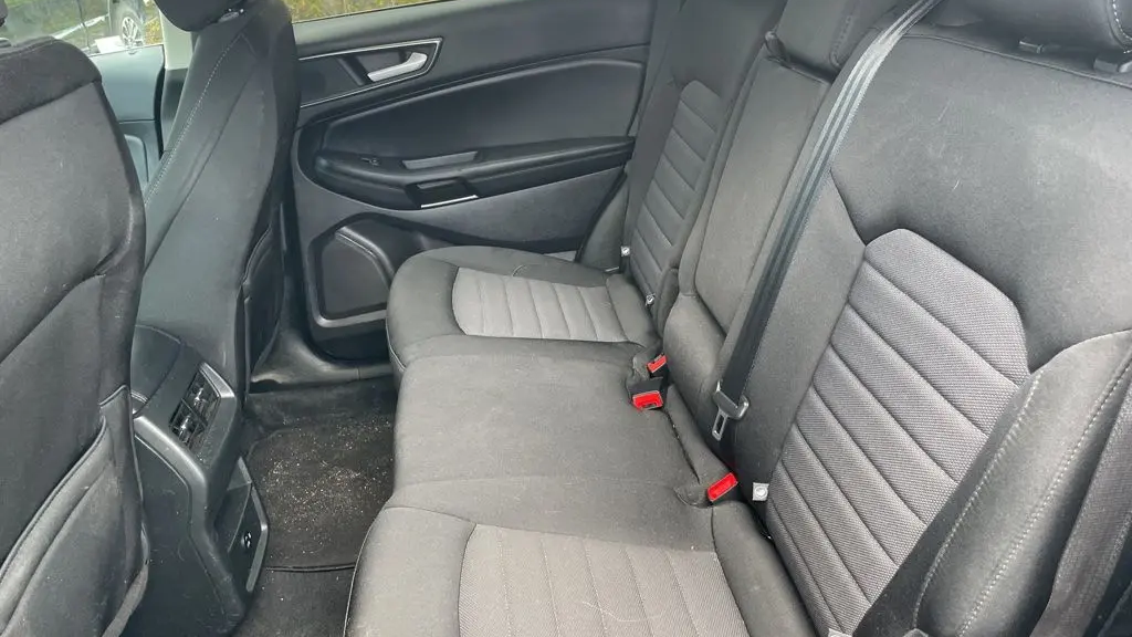 2021 Ford Edge SE