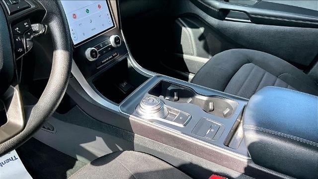 2021 Ford Edge SE