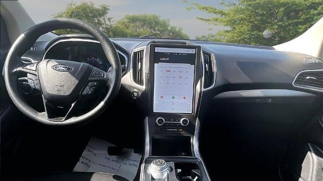 2021 Ford Edge SE