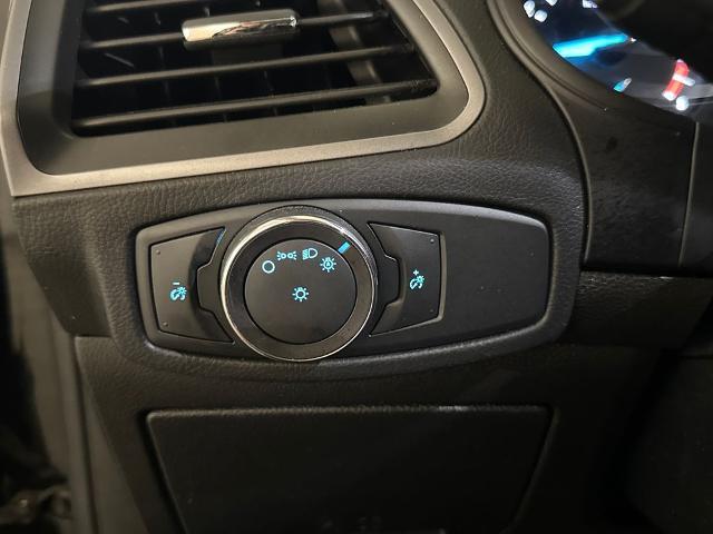 2018 Ford Edge - $12,900